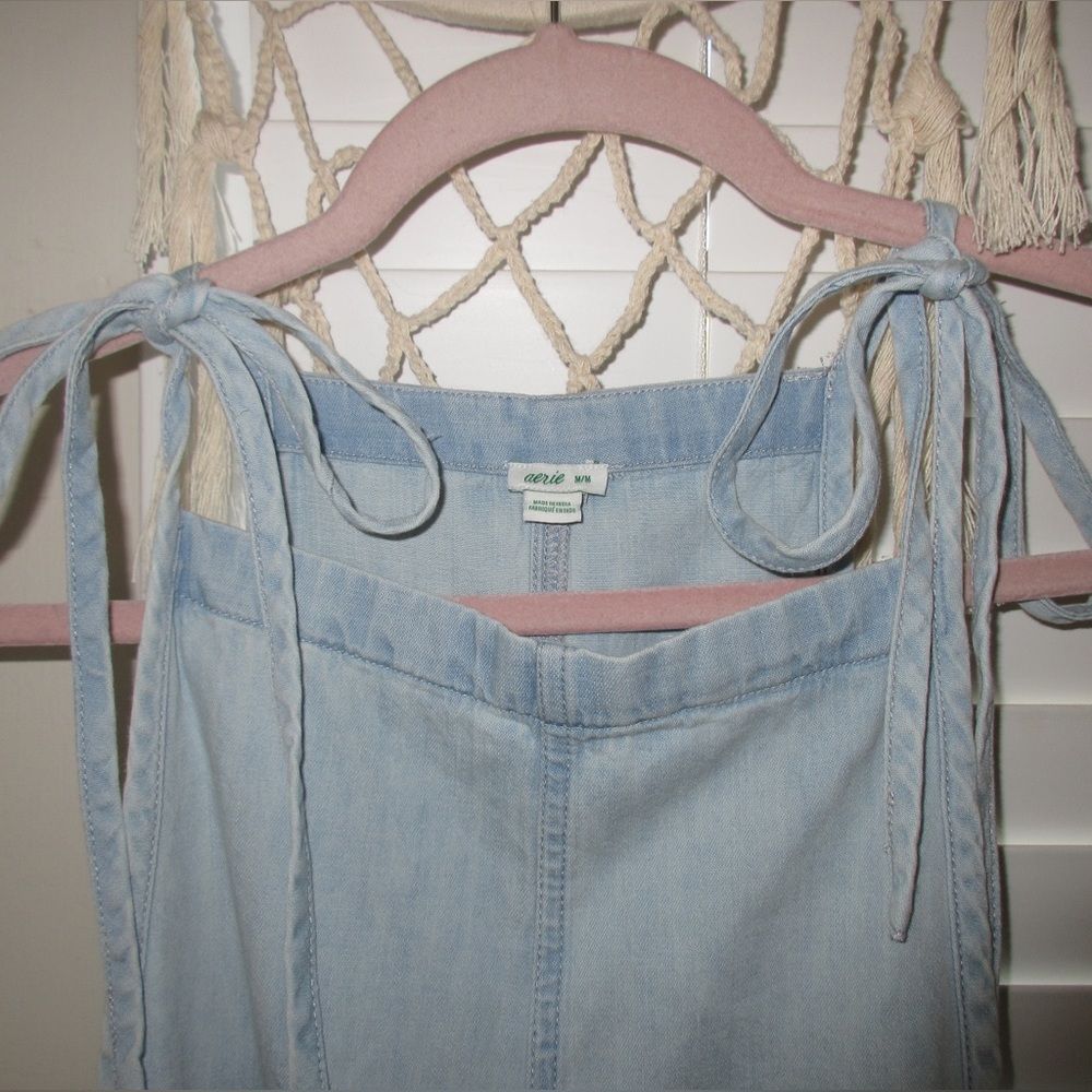 🔹NEVER WORN🔹 Aerie denim overall romper